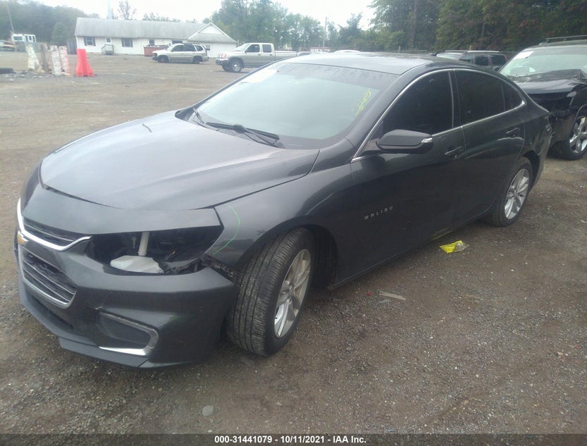 1G1ZD5ST9JF191635