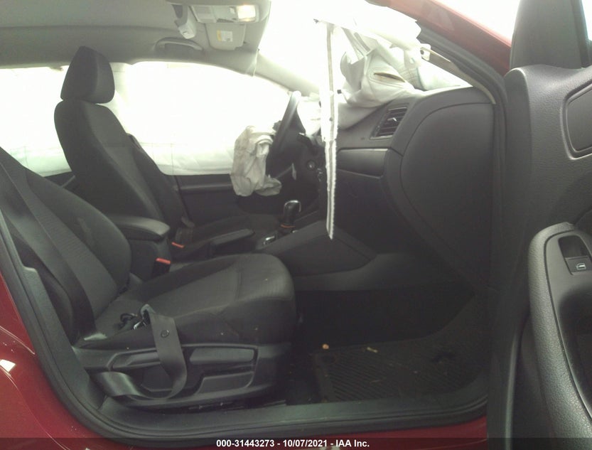 3VW267AJ4GM382500