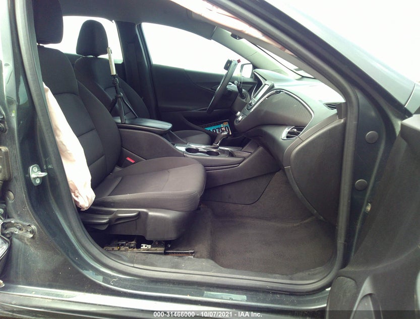 1G1ZD5ST2JF149548