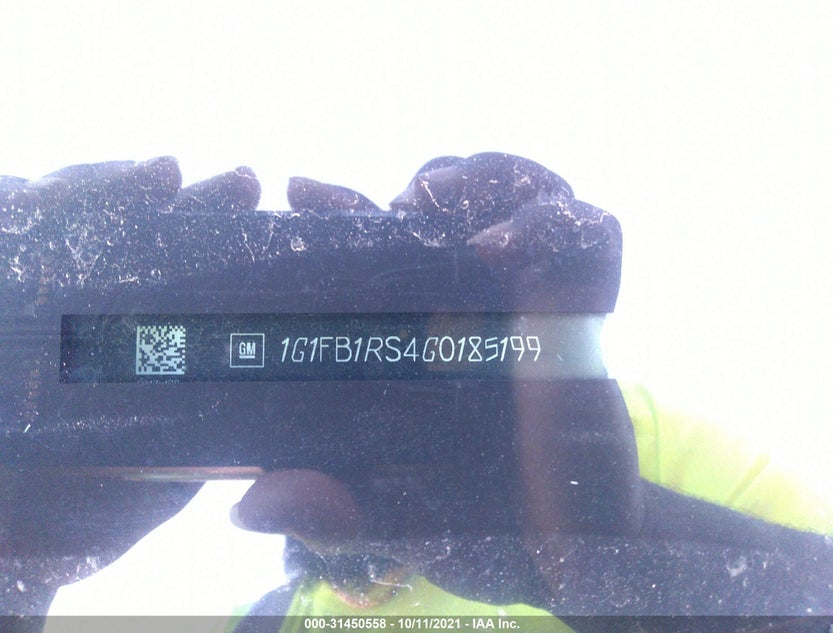 1G1FB1RS4G0185199