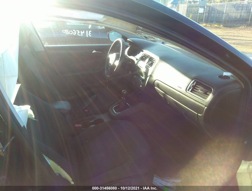 3VW1K7AJ0EM369635