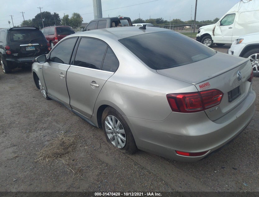 3VW637AJ4DM244980