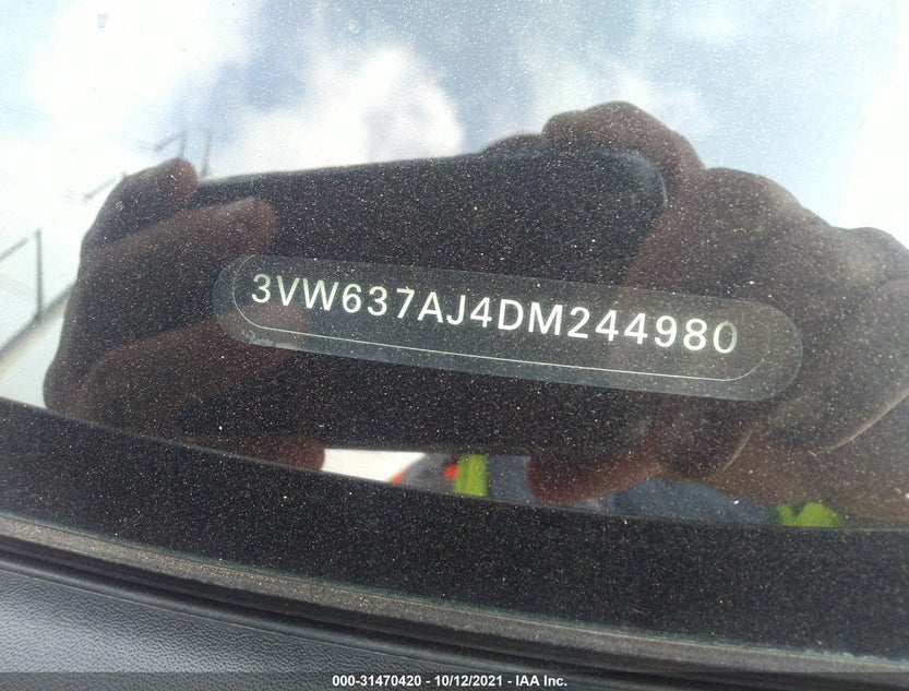 3VW637AJ4DM244980