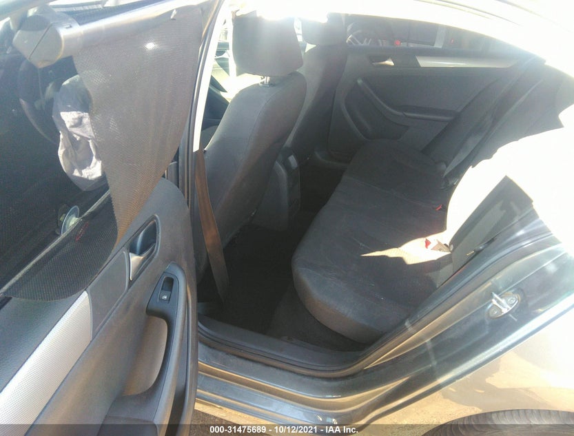 3VWD67AJ9GM255072