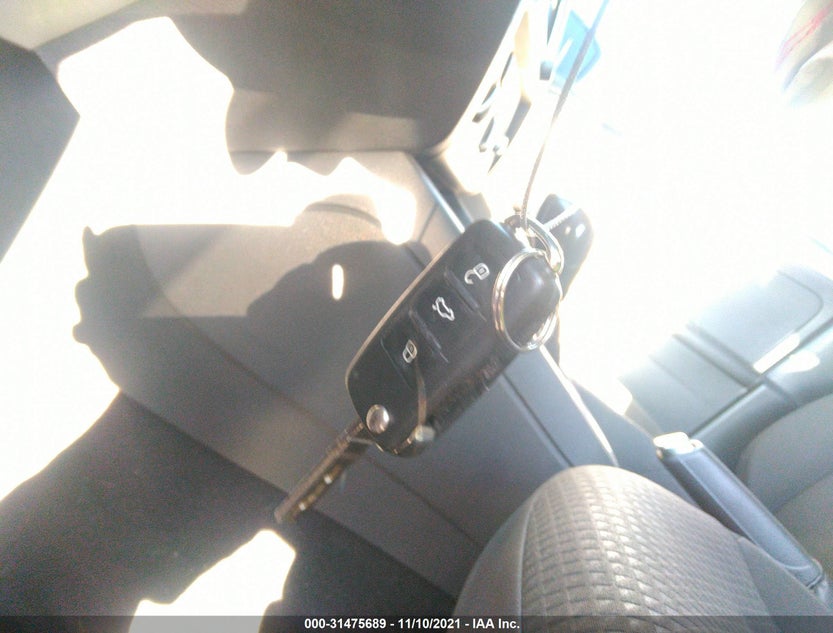 3VWD67AJ9GM255072