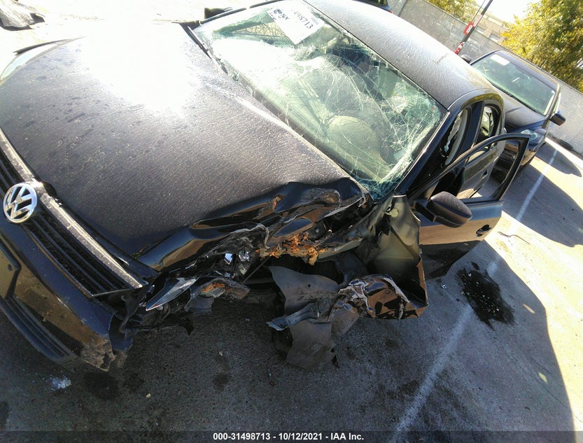 3VW2K7AJ8DM304972