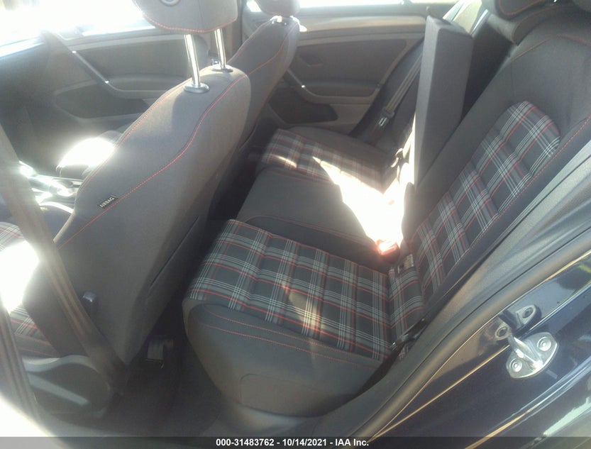 3VW447AU7JM273660
