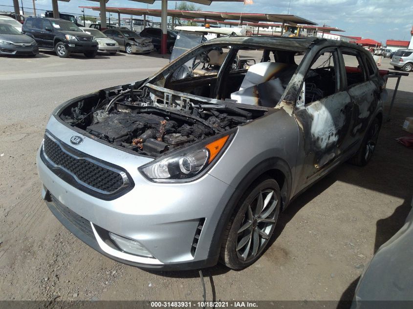 KNDCE3LC0H5054127 2017 KIA NIRO - Image 2