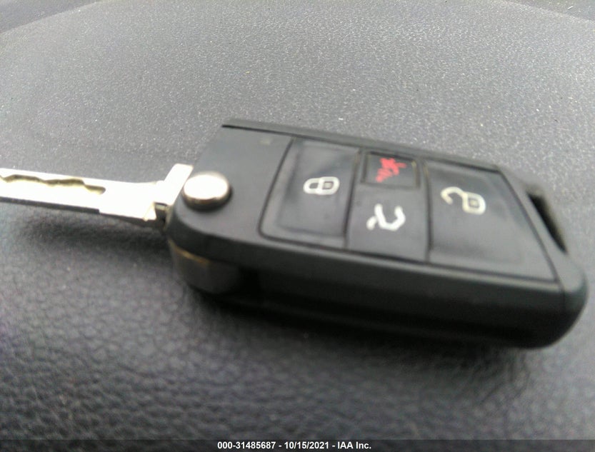 3VW217AU5HM015972