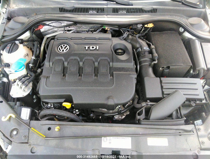 3VWLA7AJ0FM300487