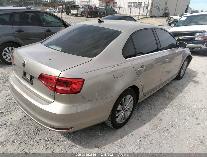 3VWLA7AJ0FM300487