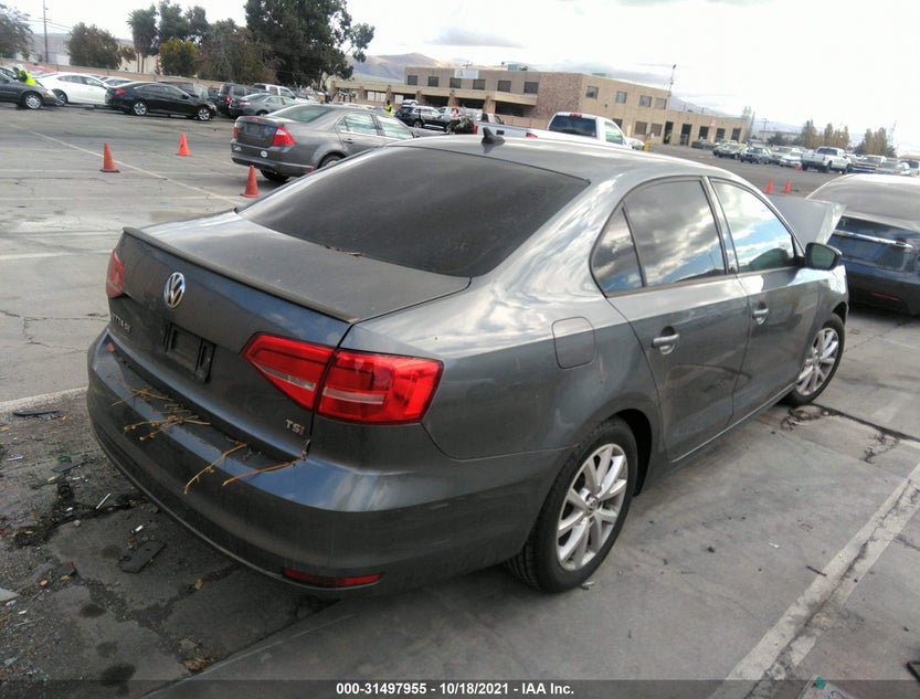 3VWD17AJ8FM281627