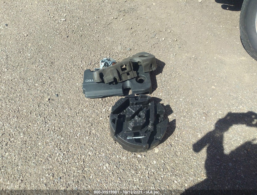 1G1ZD5ST7JF112575