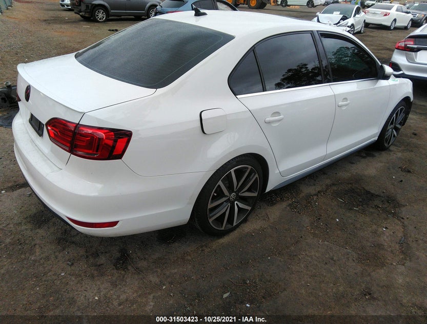 3VW4T7AJ3EM371177