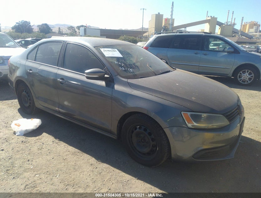 3VWDP7AJ5CM331328