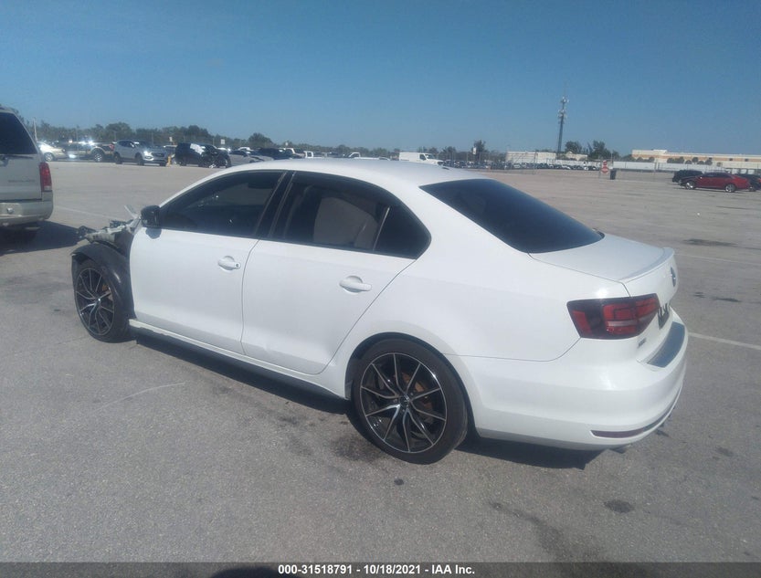 3VW267AJ3GM370631