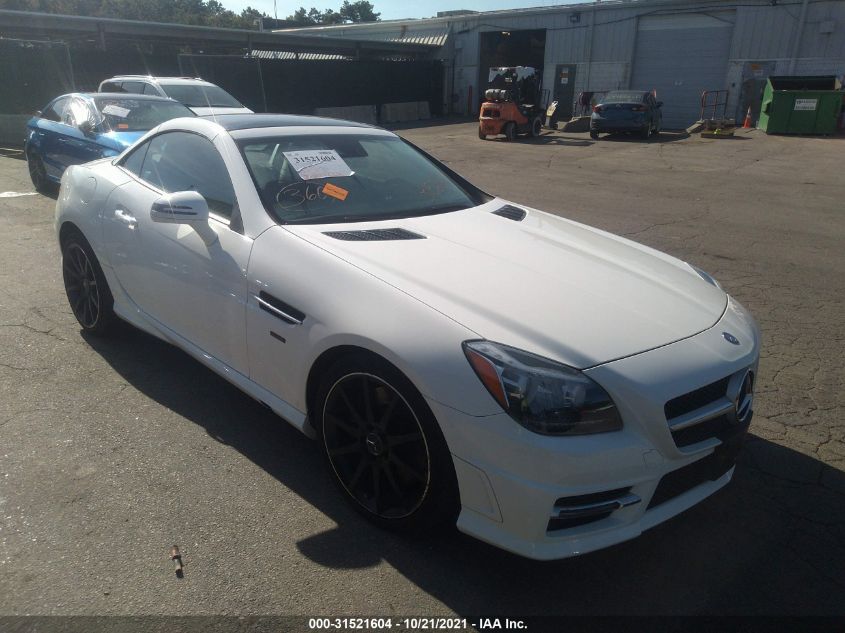 VIN WDDPK4HA9FF108884 2015 Mercedes-Benz SLK-Class,... no.1