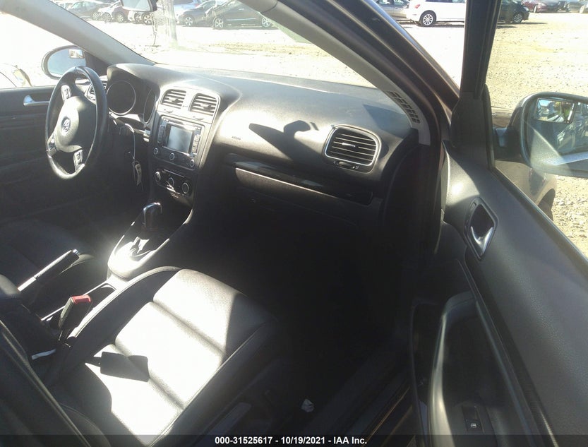 3VWPL7AJ4BM692119
