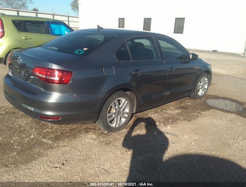 3VW2K7AJ1FM210676