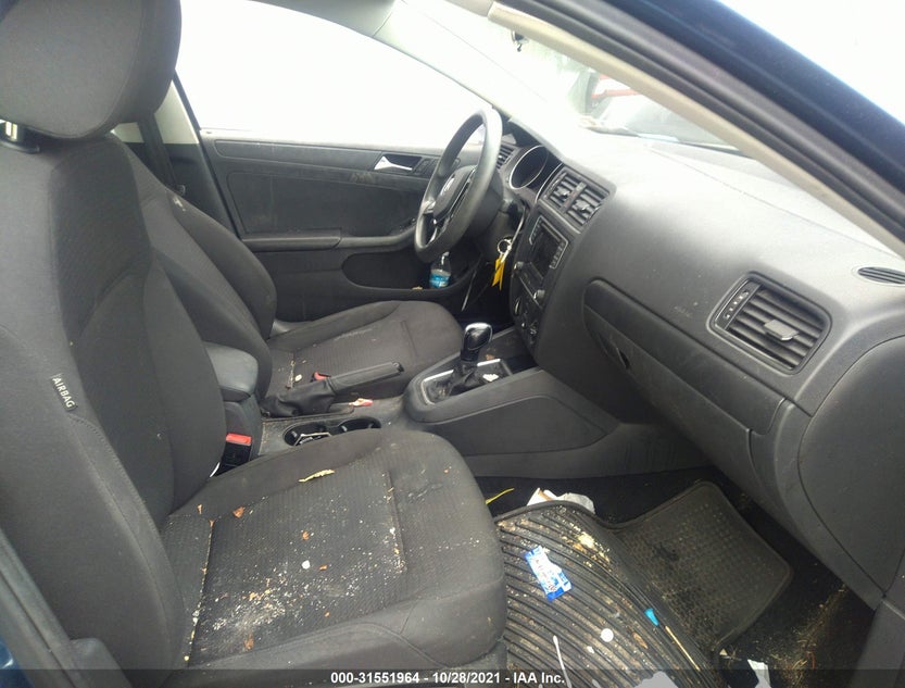 3VW267AJ6GM386547
