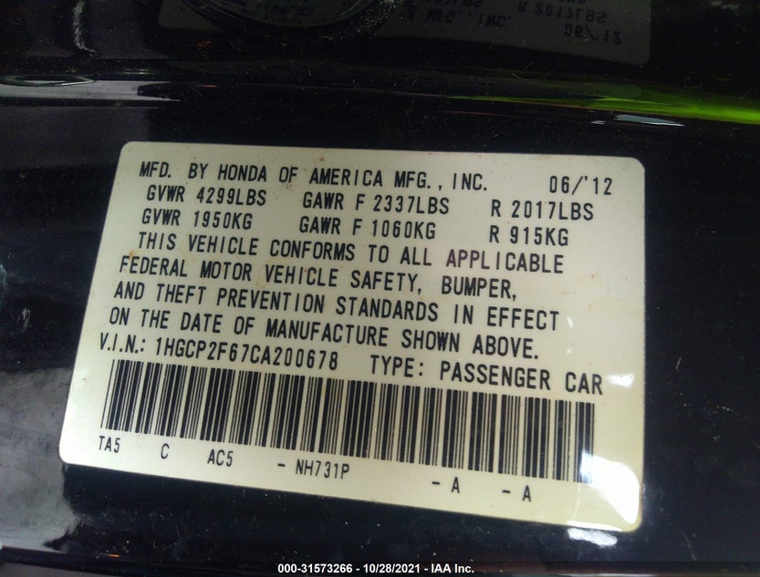 1HGCP2F67CA200678