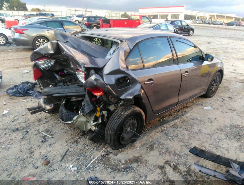 3VW2K7AJ6CM309716