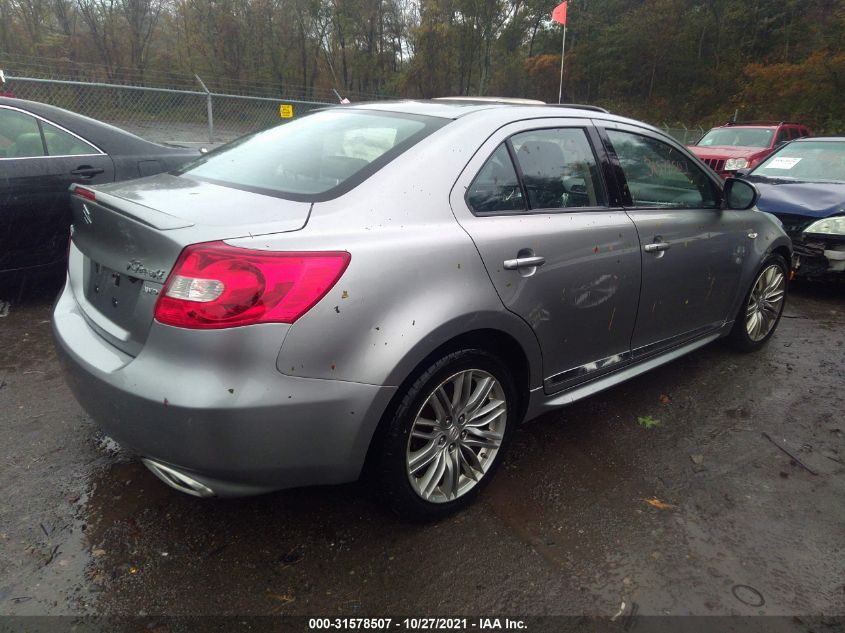 VIN JS2RF9A84D6100254 2013 Suzuki Kizashi, Sls Sport no.4