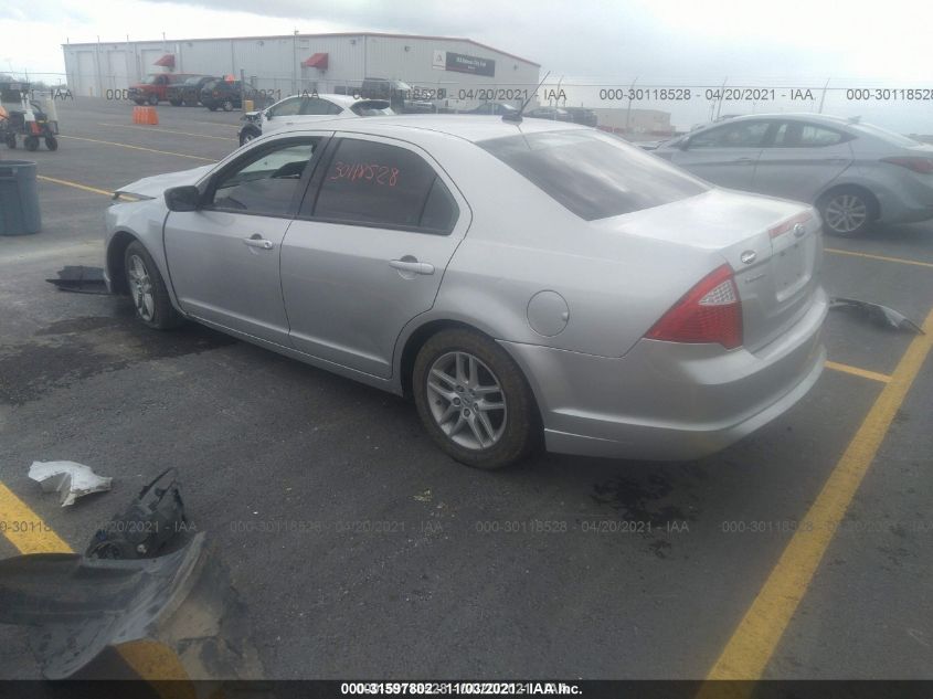 2011 Ford Fusion S VIN: 3FAHP0GA2BR221251 Lot: 31597802