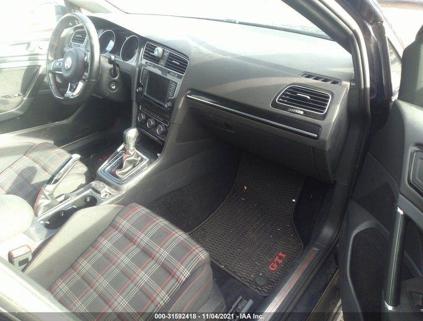 3VW4T7AU1HM005975
