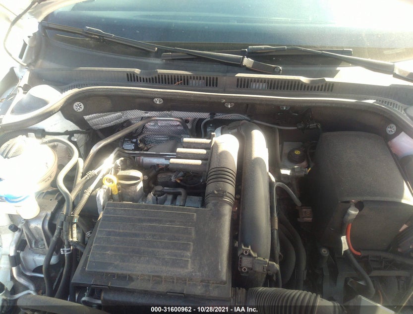 3VW2B7AJ9HM270305