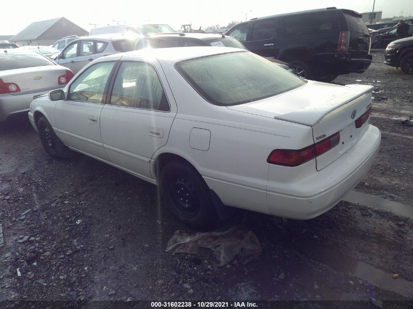 1998 Toyota Camry Le VIN: 4T1BG22K7WU853510 Lot: 31602238