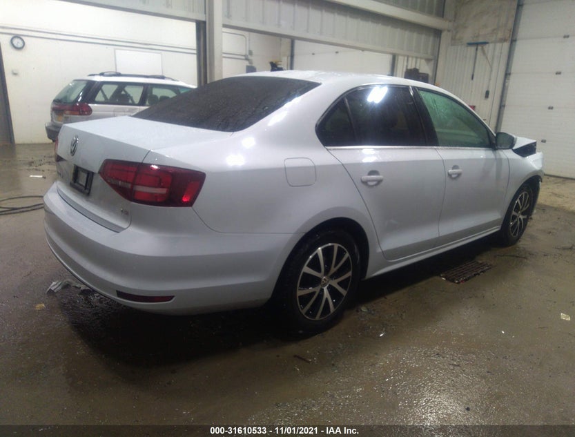 3VWDB7AJ0HM388462