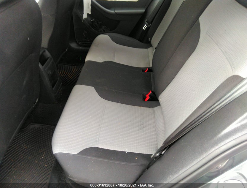 3VW2B7AJ7HM412019