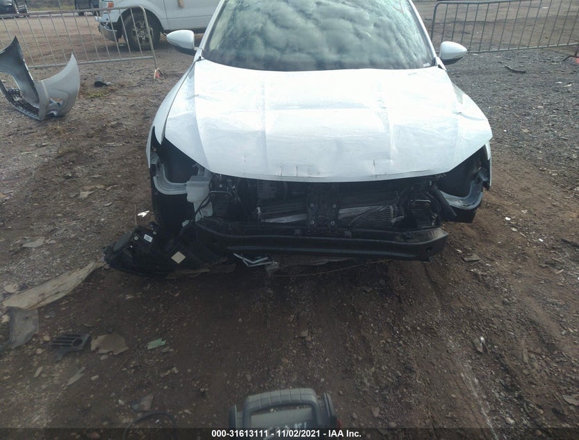 1VWBT7A32HC052352