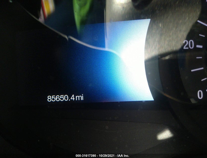 3FA6P0SU2HR379672