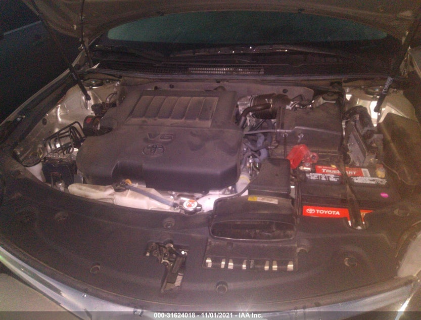 4T1BK1EB1HU255873