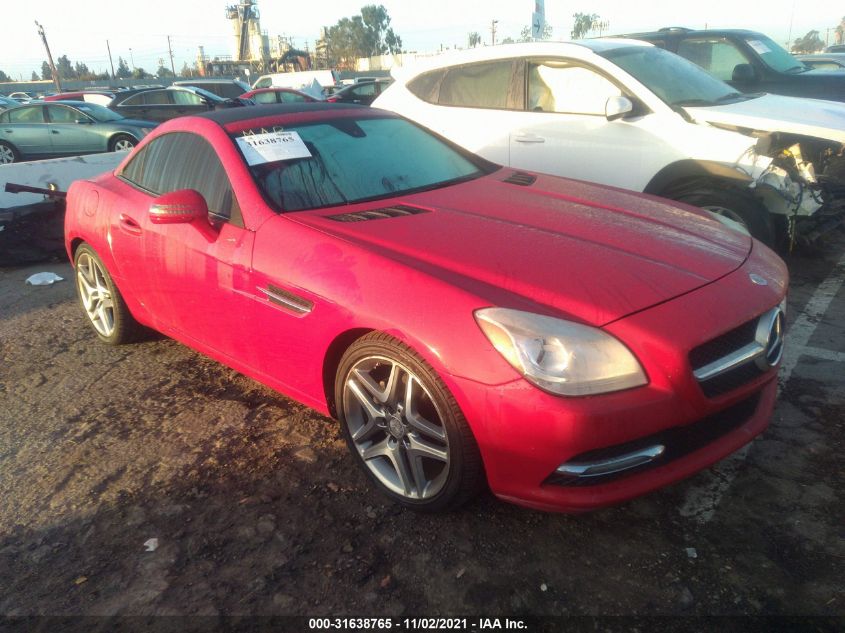 VIN WDDPK4HA5DF069272 2013 Mercedes-Benz SLK-Class,... no.1