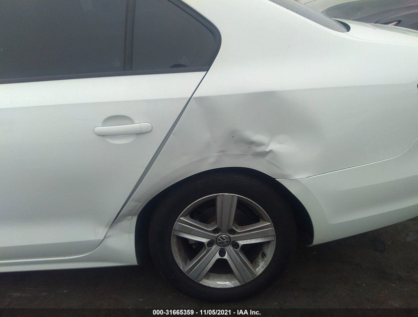 3VW267AJ9GM331686