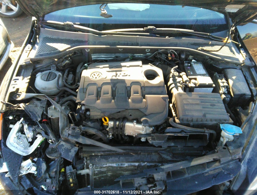 3VWCA7AU4FM500671