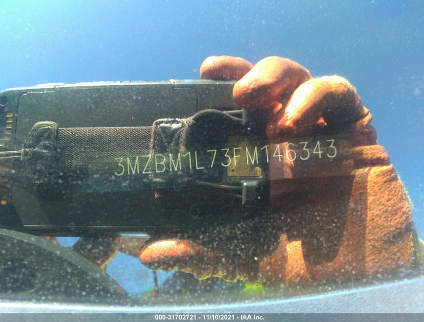 3MZBM1L73FM146343