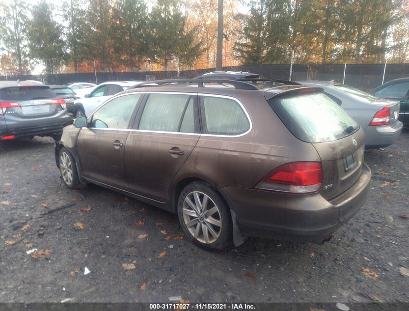 3VWPL7AJ9EM600250