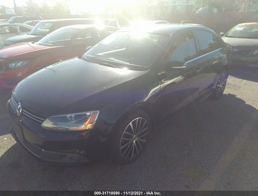3VWLP7AJ2CM407907