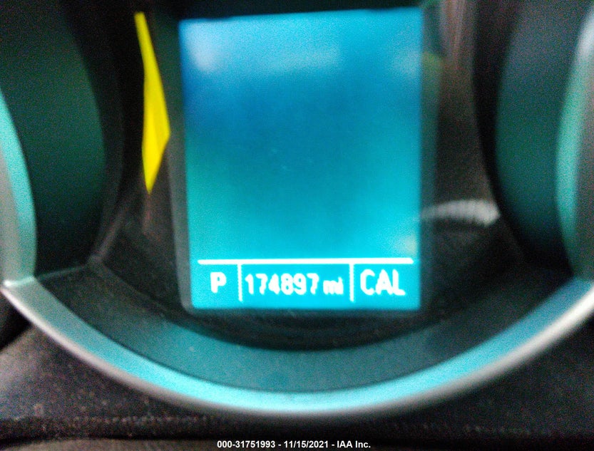 1G1PE5SBXF7231881