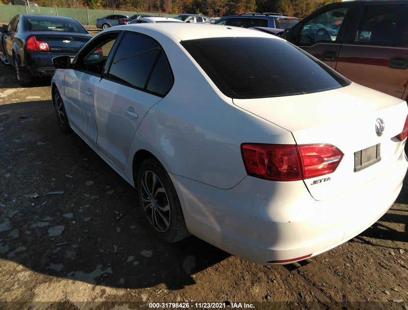 3VWDP7AJ2CM118613