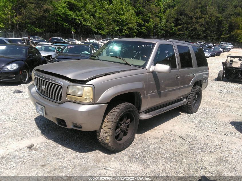 2000 Cadillac Escalade Standard VIN: 1GYEK13R8YR129704 Lot: 31826966