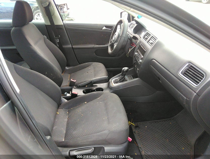 3VW2K7AJ2DM398413