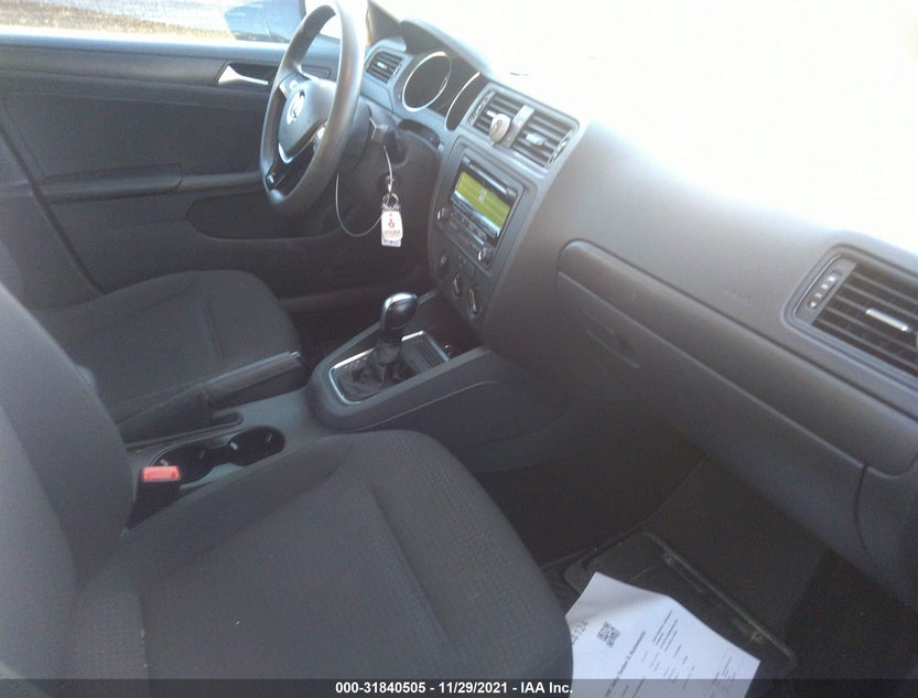 3VW2K7AJ3FM406327