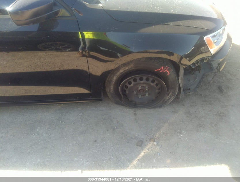 3VW2K7AJXFM349401