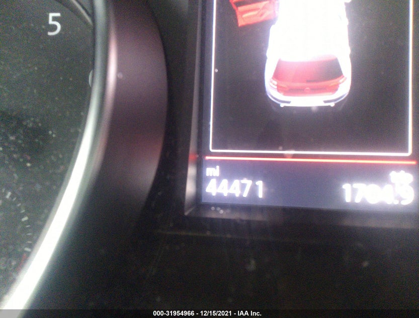3VW5T7AU8HM033146