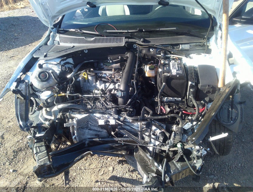 3VWCB7BU6LM004830